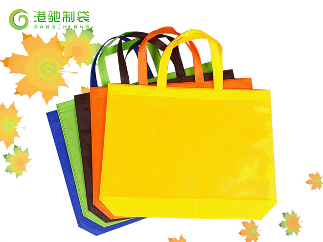 无纺布环保袋要比手提纸袋更受欢迎的原因是什么?